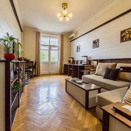 2-комнатная на Майдане Незалежности Apartment Киев Екстериор снимка