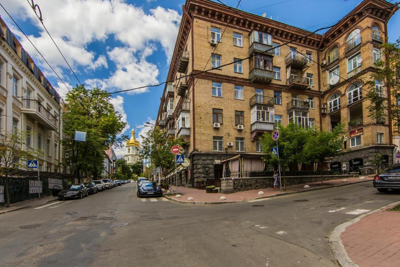 2-комнатная на Майдане Незалежности Apartment Киев Екстериор снимка