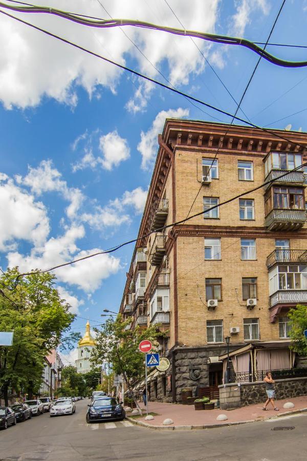 2-комнатная на Майдане Незалежности Apartment Киев Екстериор снимка